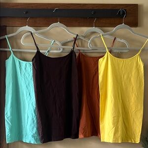 4 SIMI SUE tank tops